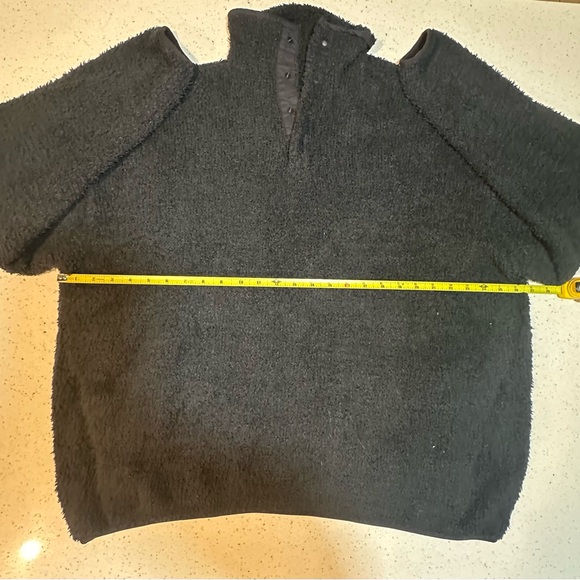 SKIMS teddy pullover with quarter snaps and high neck - Picture 11 of 14